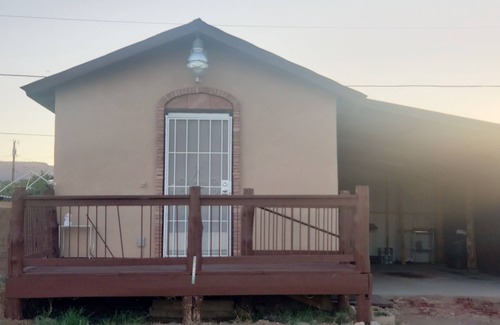 Camp Verde Cabaña | ☆Cozy Cottage 25 mins from Sedona in Camp Verde Dark Sky Community☆