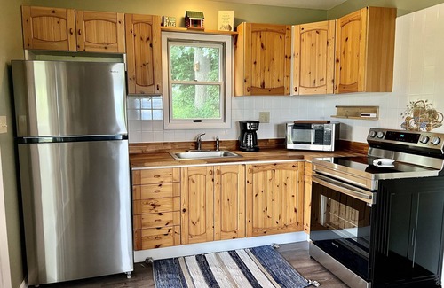Marklesburg Cabaña | Cozy cottage - 4 min to Aitch Boat Launch & Fishing Pier.