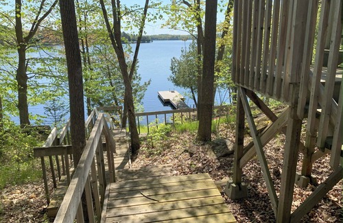 Rideau Lakes Cabaña | Cozy Cottage