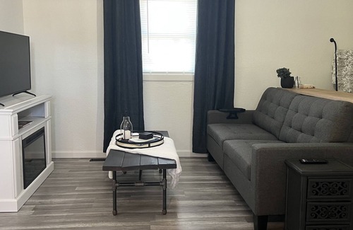 Fort Pierre Casa | Cozy Cottage centrally located in Fort Pierre