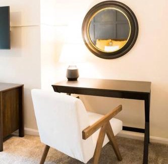 Mount Auburn Casa | Cozy Cottage Downtown - Walk to OTR & Stadiums