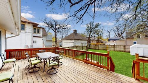 Des Moines Casa | Cozy Cottage Grove 2 king beds