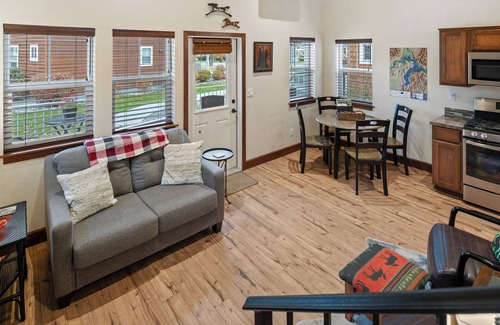 Dover Bay Casa | Cozy cottage in center of Dover Bay