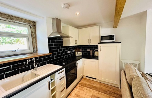 Hebden Bridge Cabaña | Cozy cottage in Mytholmroyd nr Hebden Bridge