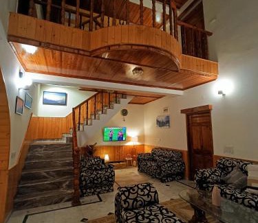 Manali Chalet De Esquí | Cozy cottage in Haripur Manali by Serene Homes