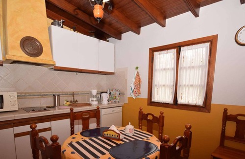 Montijos Cabaña | Acogedora casa de campo en la Orotava con piscina