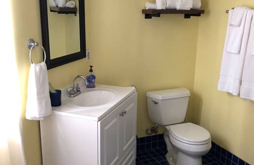 Loma Portal Cabaña | Cozy Cottage in the Heart of San Diego, close to Airport, Liberty Station