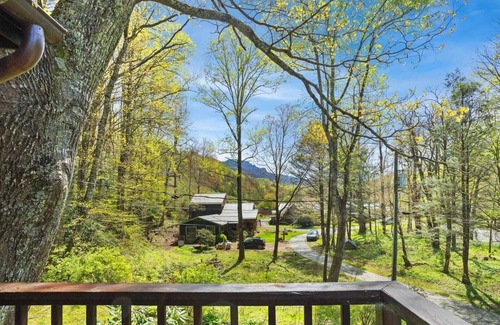 Banner Elk Cabaña | Cozy Cottage in the Heart of Blue Ridge Mountains