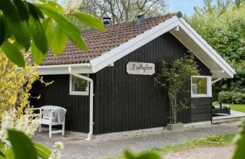 Dronningmolle Casa | Cozy Cottage Just 200 M From The Beach