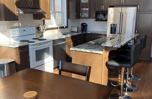 Frontenac Cabaña | Cozy Cottage/Lake House on hill top. Waterfront with breathtaking views.