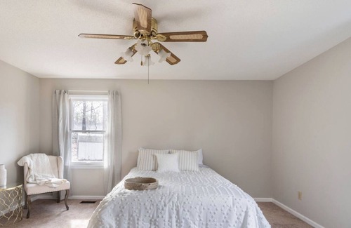 Bowling Green Cabaña | Cozy Cottage near Charlotte NC