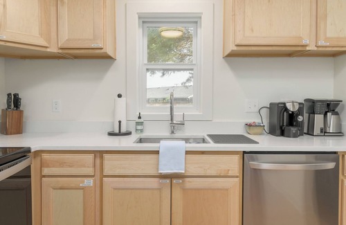 Southeast Eugene Casa | Cozy Cottage Near it All