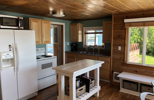 Potlatch Cabina | Acogedora cabaña en Hood Canal con Mt Ranier Ver