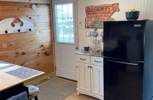 Dola Cabaña | Cozy Cottage on The Farm-No Cleaning Fee!