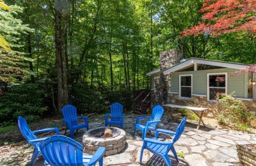 Boone Casa | Cozy Cottage