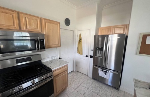 Fort Walton Beach Casa | Cozy cottage with water views, beach area, dock access & on-site boat launch!