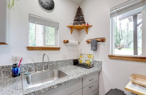 Placerville Apartamento | Cozy Cottage w/ Park Pass, 1 Mi to Jenkinson Lake!