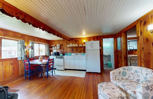 Wells Cabaña | Cozy cottage w/ waterfront, beach, dock, lake views, playground, kayaks, and A/C