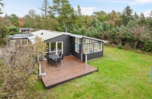 Hou Casa | Cozy Cottage With 600 M To The Beach