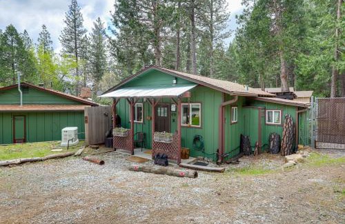 Placerville Apartamento | Cozy Cottage with Park Pass, 1 Mi to Jenkinson Lake!