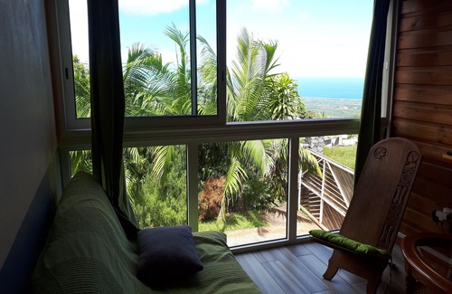 Les Avirons Chalet De Esquí | Acogedora casa de campo con vistas panorámicas