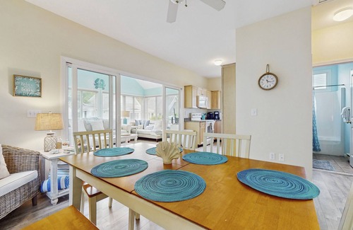 Summer Village Cabaña | Cozy Cottage with Pools, Pickleball, Game Room, and Trolley to Nearby Beaches