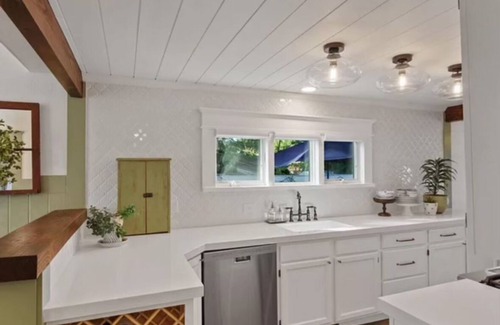 Fort Grounds Cabaña | Cozy cottage with historic charm in beautiful Coeur d’Alene, Idaho!