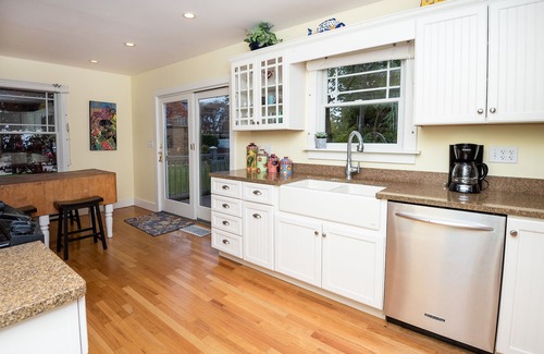 Saint Joseph Casa | Cozy Cottage with view of Lake Michigan