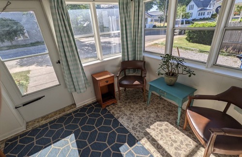 Shipshewana Casa | Cozy cottage within walking distance of almost everything