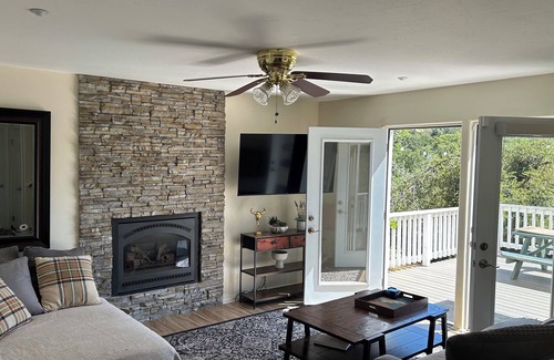 Julian Casa | Cozy Country Home 1mi from Main