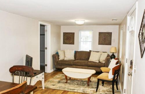 Maiden Casa | Cozy Country Home with Room for Entire Family