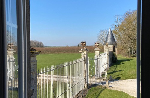 Loury Cabaña | Gite spacieux pour 6 personnes avec jardin privatif clos, proche Orléans et Châteaux de la Loire