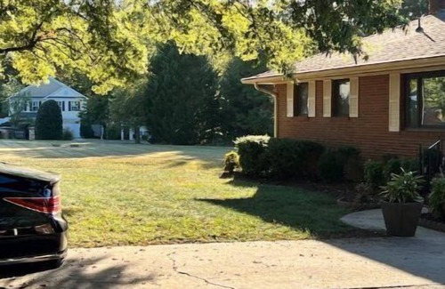 Charlotte Casa | Cozy Cove On Sugar Creek A 2-bedroom Dream Home is located on an acre of land