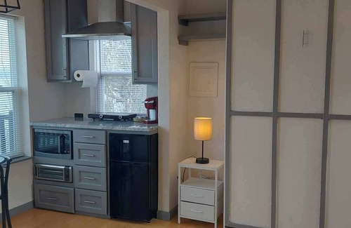 Camano Island Apartamento | Cozy Cove: tiny home with an amazing view!