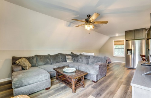 Covington Apartamento | Cozy Covington Studio Rental Near Historic Square!