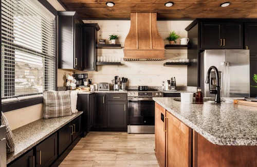 Sevierville Casa | Cozy Cub Luxury Cabin Pigeon Forge