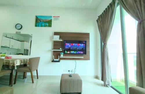 Cyberjaya Apartamento | Cozy Cybersquare Ensuite with Pool View #CS1