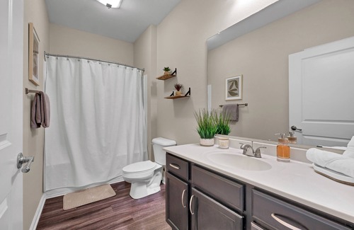 Lyndon Apartamento | Cozy Derby City Retreat!