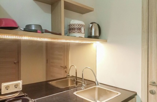 Pogung Lor Apartamento | Cozy Designed Studio At Taman Melati Sinduadi Apartment