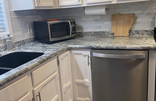 Hot Springs Village Condominio | Cozy, Dog Friendly, Close to Lake and Walking Trails