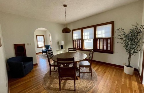 Great Bend Casa | Cozy Double King Suite Bungalow with free WiFi