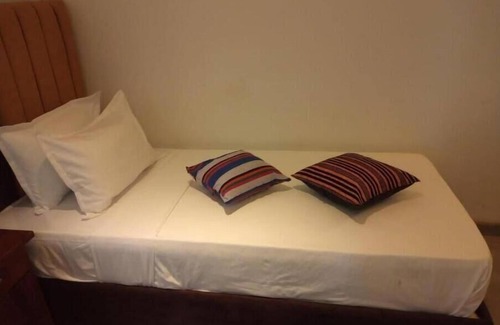 Kamburugamuwa Casa | Cozy doubles at Hotel Kuma's