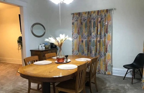 St. Joseph Casa | Cozy Downtown 3 Bedroom Home
