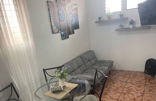 Carmen Apartamento | Cozy Downtown Alajuela / 5min from Airport