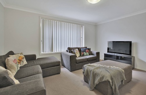 Dubbo Casa | Cozy Dubbo retreat - close to the zoo