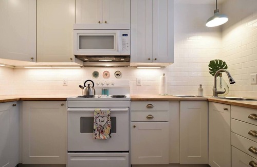 Kansas City Condominio | Cozy Duplex Near from 39th St. & KU Hospital 5
