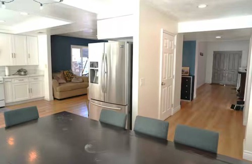 Rowland Heights Casa | Cozy Elegant Home 102 · A Stylish & Peaceful Retreat for Refined Solo Living