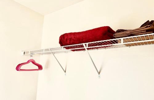 Maplewood Casa | Cozy Ensuite 1b1b1wc wifiACparking