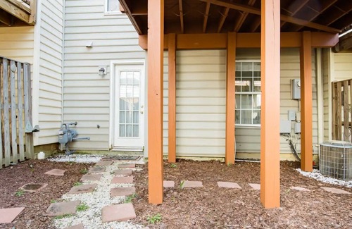Herndon Casa | Cozy Entire Guest Suite by IAD Intl. Airport