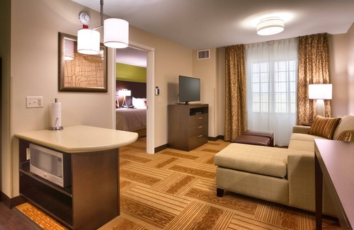 Cheyenne Condominio | Acogedor, equipado, espacioso | Suite con desayuno GRATUITO, acceso al jacuzzi